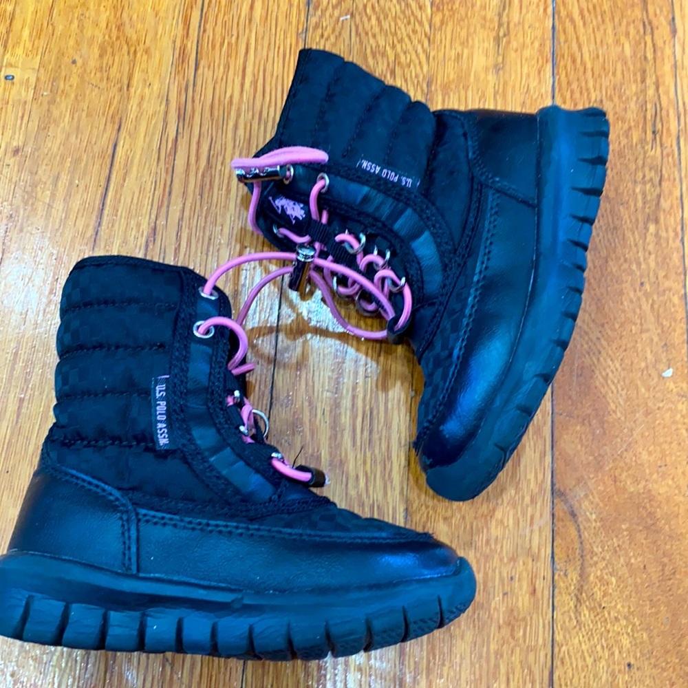 Cute black and pink boots size 7C